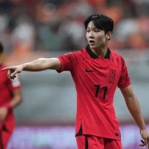 热刺1-1悉尼FC，空门都打不进，这是孙兴慜接班人？